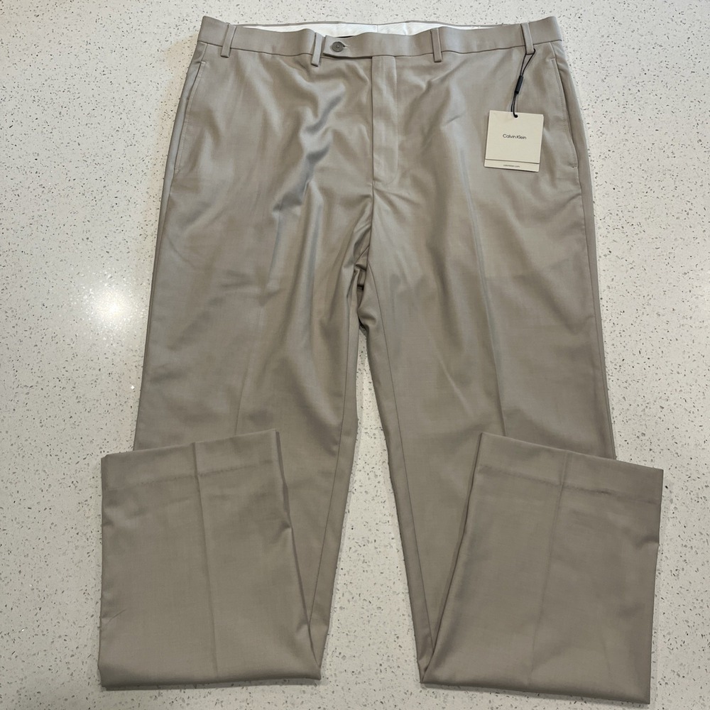Calvin Klein Flat Front Dress Pants Mens 38x32 Beige Preppy Business Casual NWT